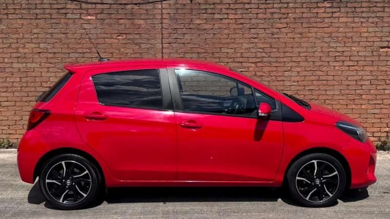 Red Used 2015 Toyota Yaris Sport Hatchback | £4,995 (Fair price) - Image 1/4