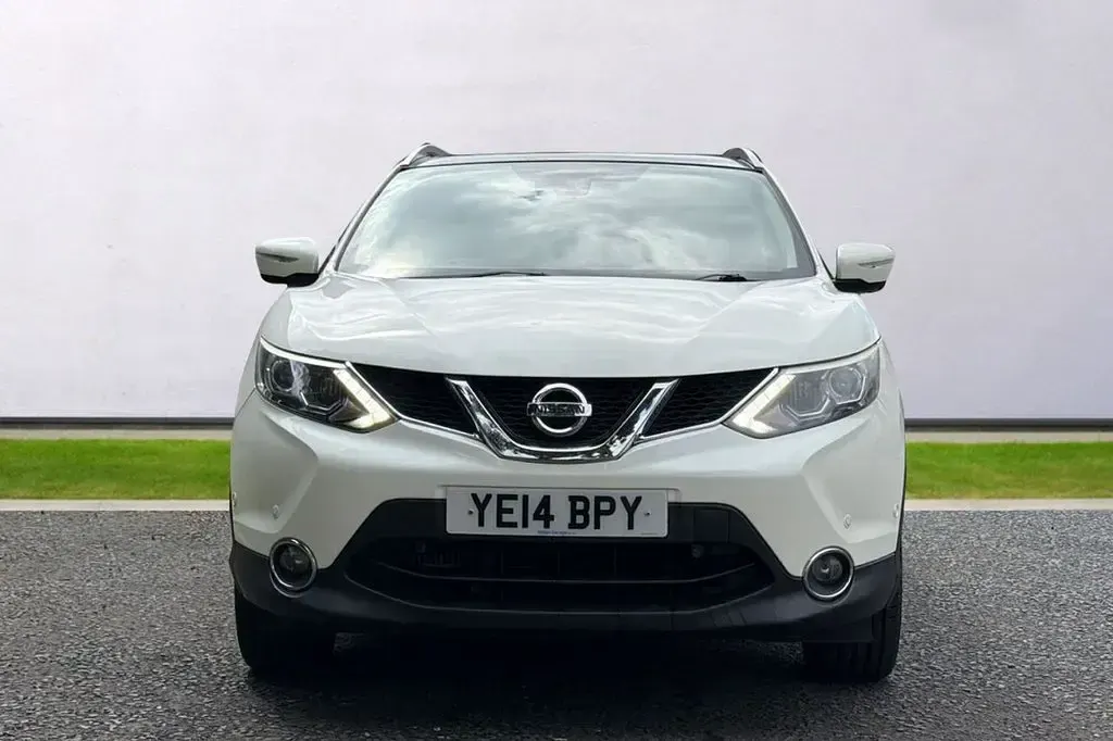 Used Nissan Qashqai S 130 HP (95 kW) 2014 White SUV