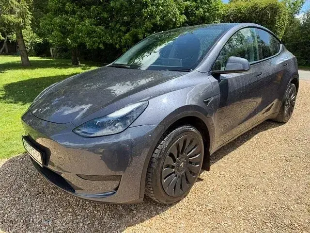Used Tesla Model Y RWD 219 kW (299 HP) 2023 Grey SUV