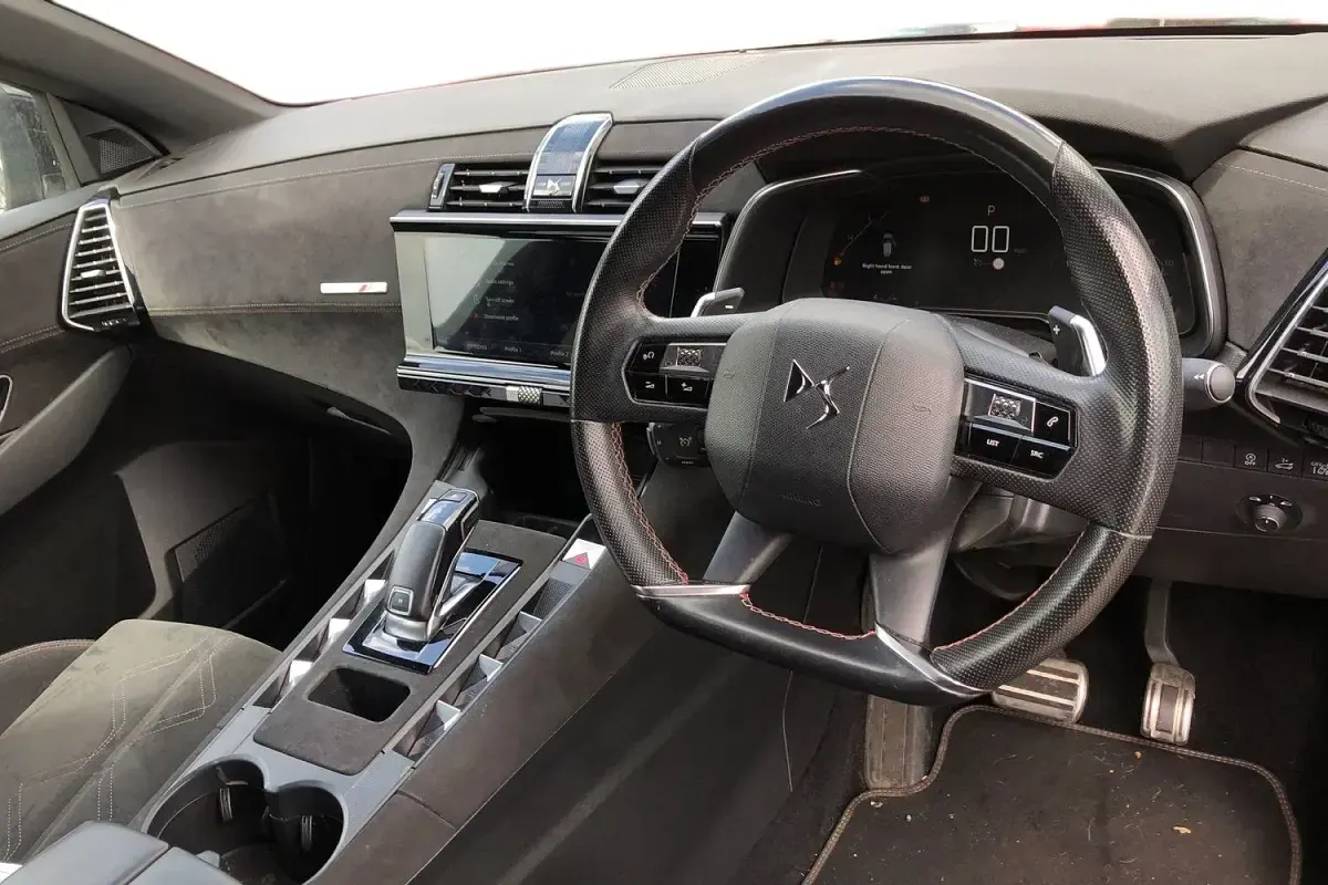Used DS Automobiles DS7 Crossback Performance 2019 Black SUV