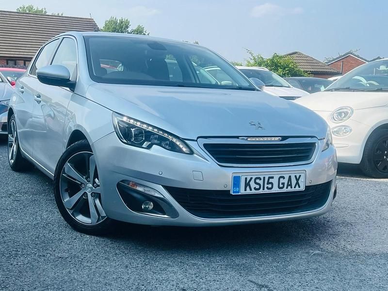 Silver Used 2015 Peugeot 308 Allure Hatchback | £5,495 (Fair price) - Image 1/3