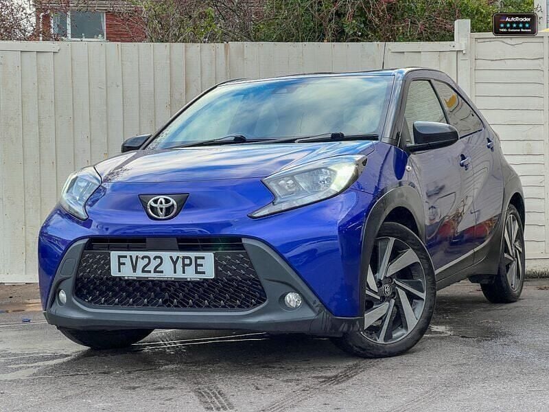 Used Toyota Aygo X 72 HP (52 kW) 2022 Blue SUV