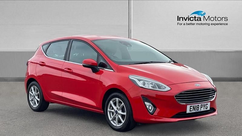 Red Used 2018 Ford Fiesta Zetec Hatchback | £6,994 (Fair price) - Image 1/4