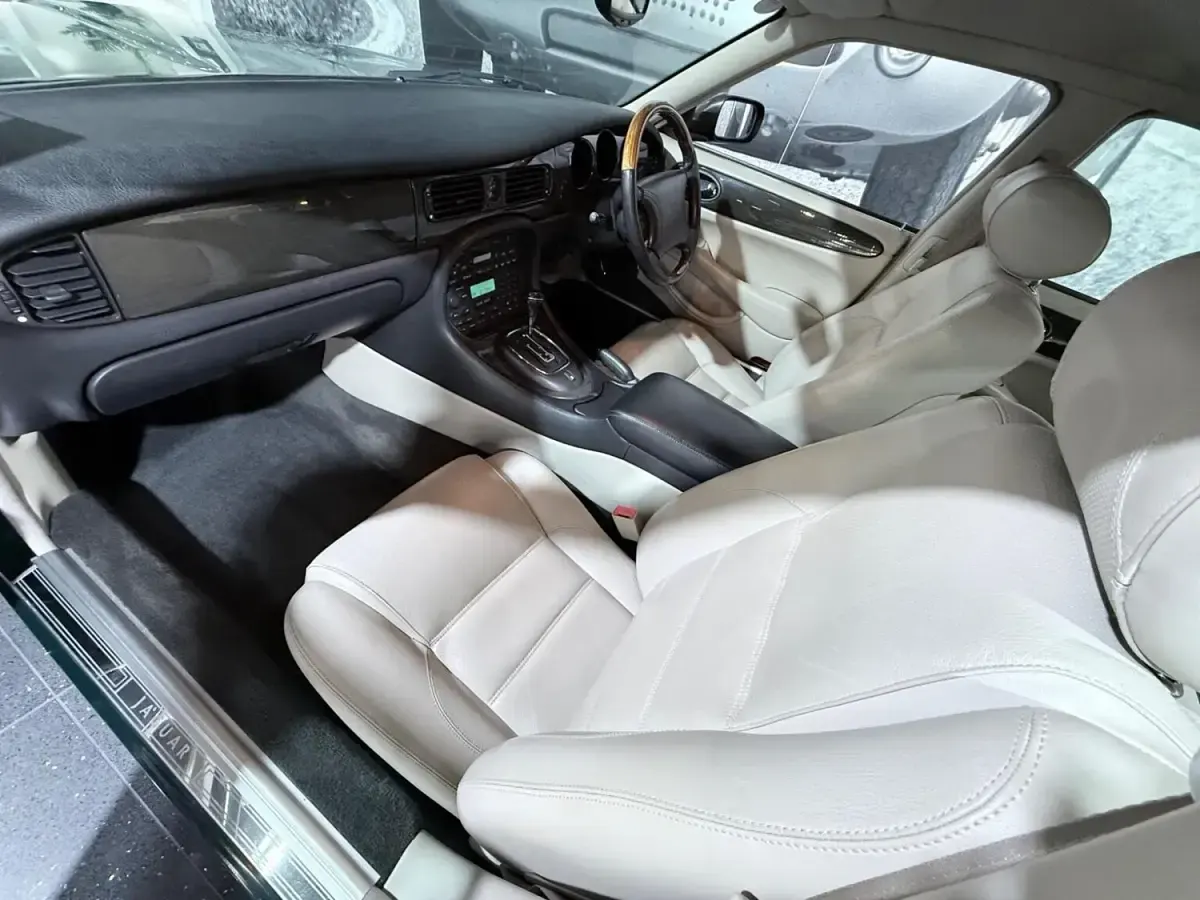 Second-hand Jaguar XJ 1997 Verde Berlinǎ