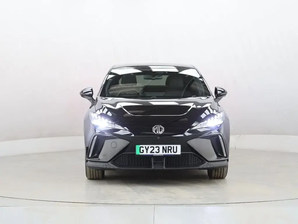 Used MG MG4 EV Trophy 149 kW (203 HP) 2023 Black Hatchback