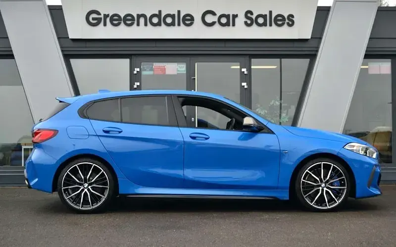 Used BMW M135 Luxury Line 306 HP (225 kW) 2023 Blue Hatchback
