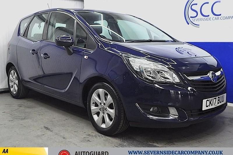 Used Vauxhall Meriva 100 HP (73 kW) 2017 Blue MPV
