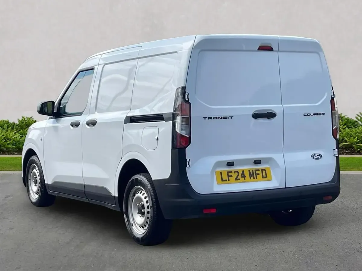 Used Ford Transit Courier 100 HP (73 kW) 2024 White Van