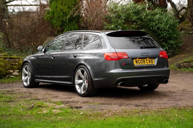 Used Audi RS6 Basis 580 HP (426 kW) 2009 Grey Estate