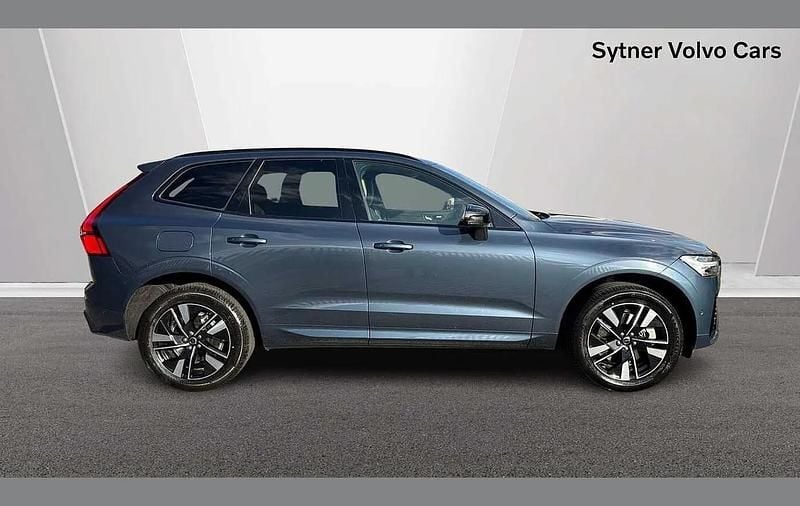 Used Volvo XC60 Plus 247 HP (181 kW) 2026 Blue SUV