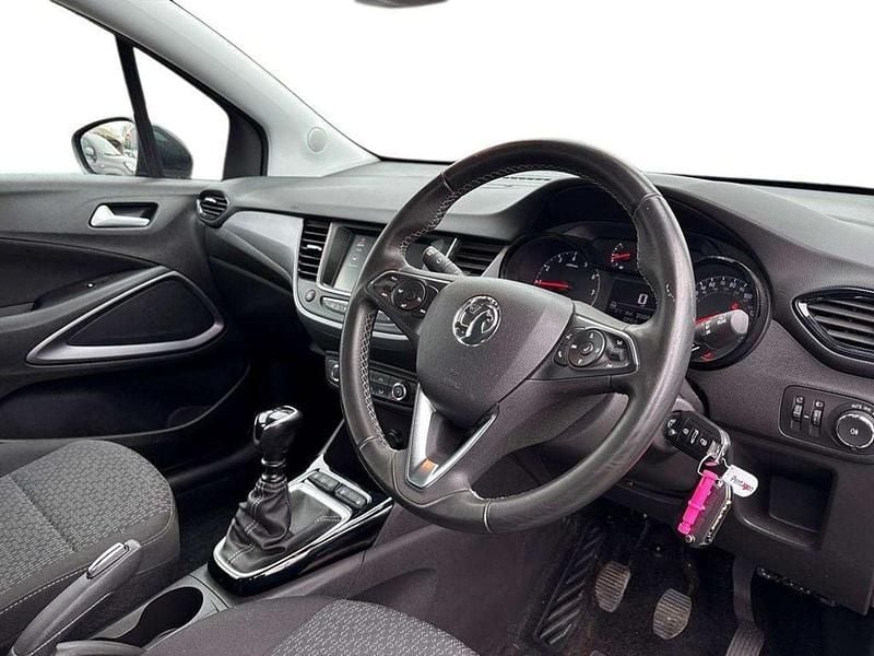 Second-hand Vauxhall Crossland Design Edition 108 CP (79 kW) 2023 Gri SUV