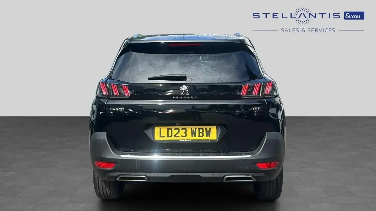 Used Peugeot 5008 GT 129 HP (94 kW) 2023 Black SUV