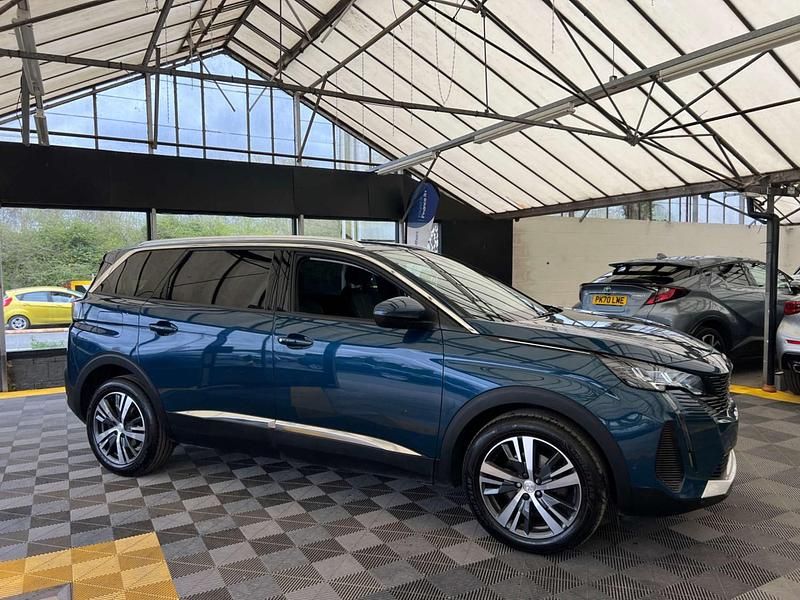 Used Peugeot 5008 Allure Premium 130 HP (95 kW) 2021 Blue SUV