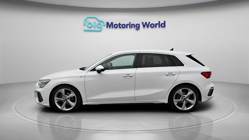 Begagnad Audi A3 S-Line 148 HK (108 kW) 2021 Sedan