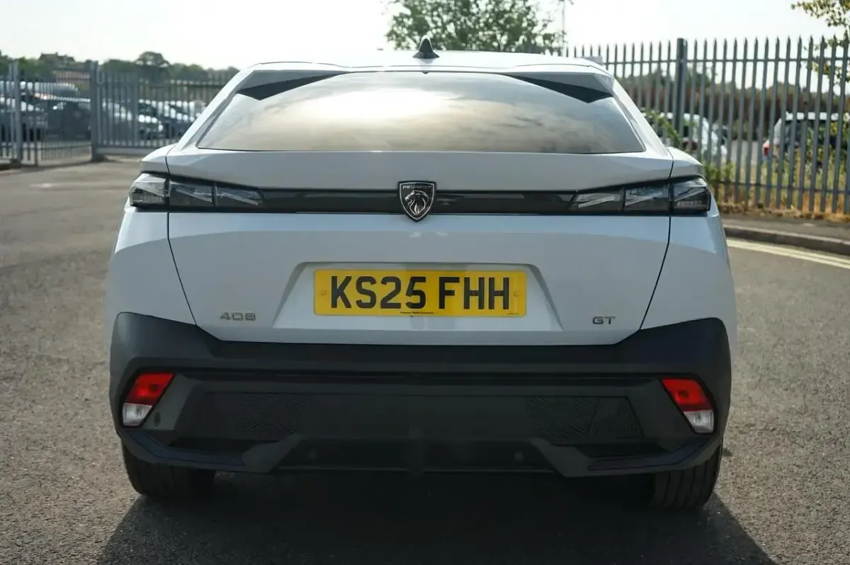 Used Peugeot 408 GT 134 HP (98 kW) 2025 White SUV
