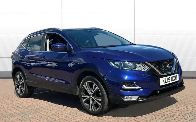 Used Nissan Qashqai N-Connecta 140 HP (102 kW) 2019 SUV