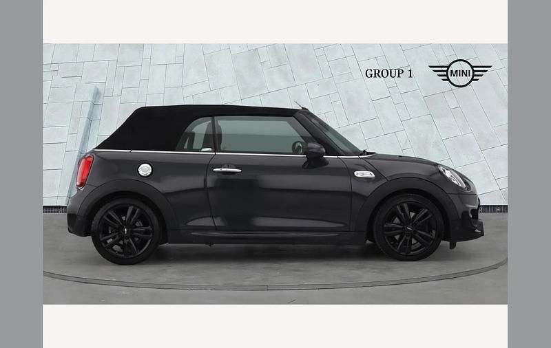 Used Mini Cooper S Cabriolet Comfort 192 HP (141 kW) 2019 Thunder grey Cabriolet