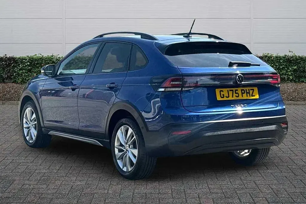 Used VW Taigo Match 95 HP (69 kW) 2025 Blue SUV