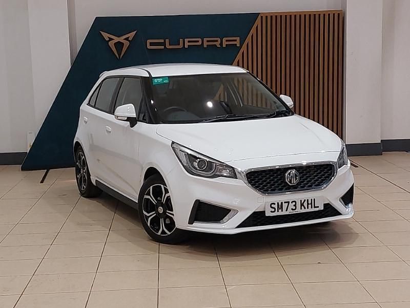 Used MG MG3 Exclusive 106 HP (77 kW) 2023 White Hatchback
