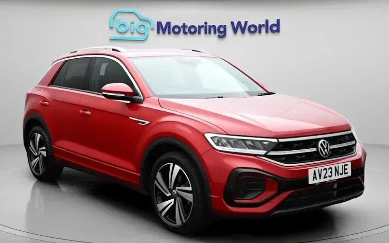 Usado VW T-Roc R-line 150 HP (110 kW) 2025 SUV