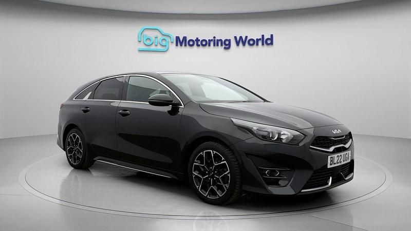 Used Kia ProCeed GT-Line 158 HP (116 kW) 2022 Black Estate