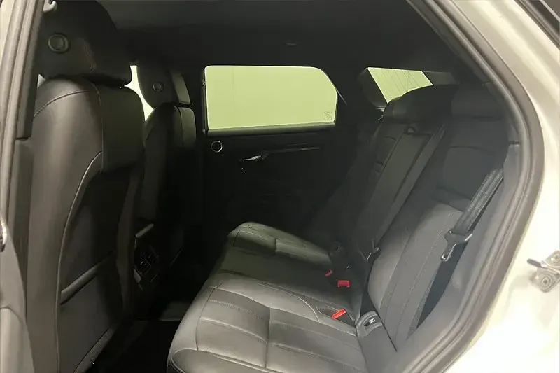Used Land Rover Range Rover evoque SE Dynamic 201 HP (147 kW) 2026 White SUV