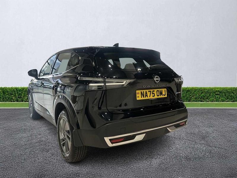Used Nissan Qashqai Acenta Premium 2025 Black SUV