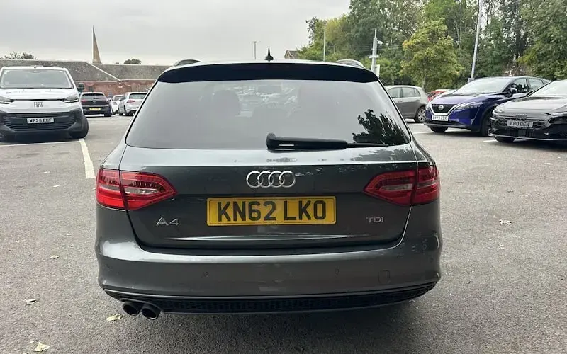 Used Audi A4 Black Edition 177 HP (130 kW) 2014 Estate