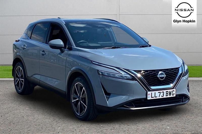 Grey Used 2023 Nissan Qashqai Tekna SUV | £23,045 (Expensive) - Image 1/4