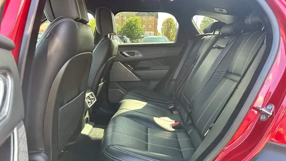 Used Land Rover Range Rover Velar HSE Dynamic 300 HP (220 kW) 2018 Red SUV