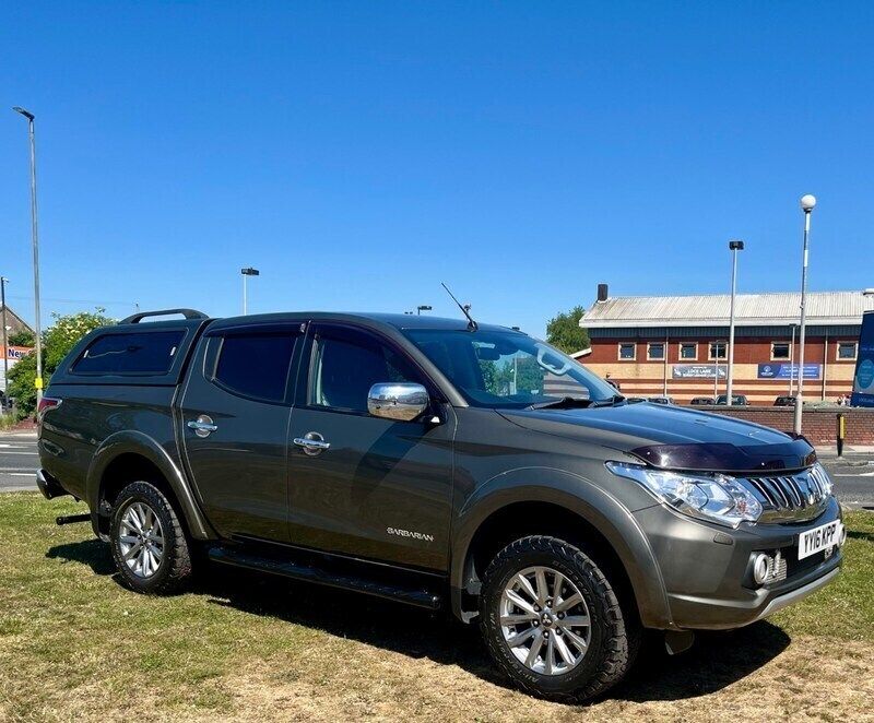 Green Used 2016 Mitsubishi L200 Pickup | £8,950 (Fair price) - Image 1/4