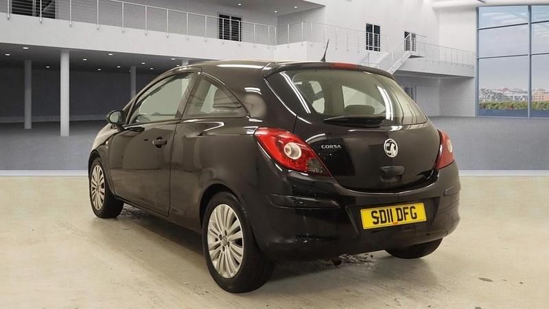 Used Vauxhall Corsa Excite 2011 Black Hatchback