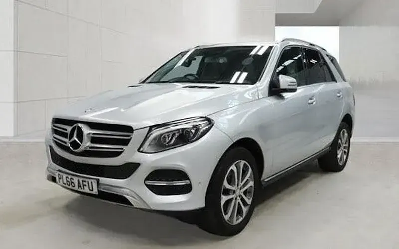 Käytetty Mercedes GLE250 204 HP (150 kW) 2017 Hopea Farmari