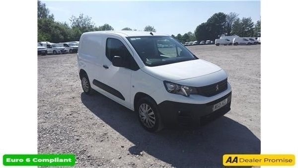 White Used 2021 Peugeot Partner Van | £10,799 (A bit pricey) - Image 1/4