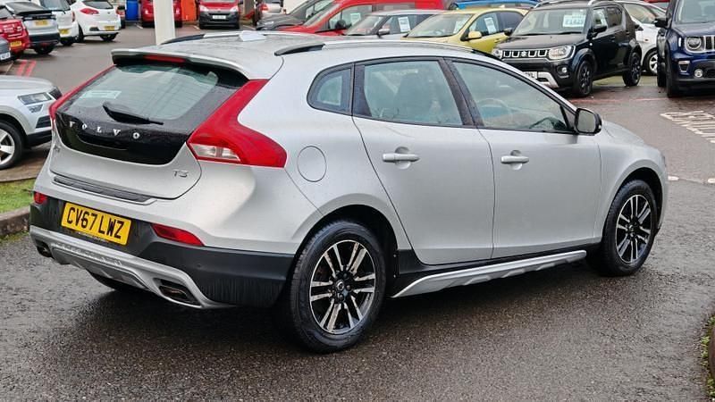 Used Volvo V40 Plus 2017 Silver Hatchback