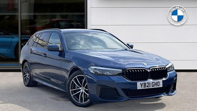 Blue Used 2021 BMW 530e M Sport Estate | £25,900 (Fair price) - Image 1/4