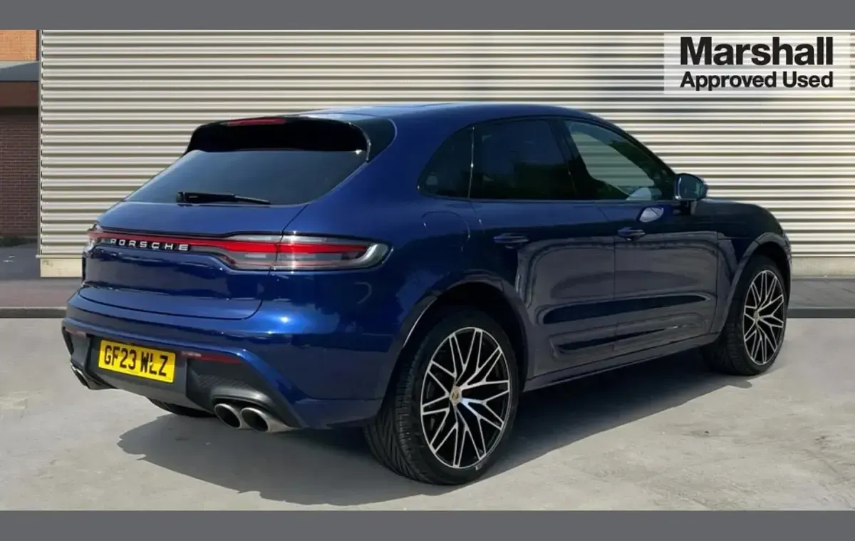 Used Porsche Macan S 374 HP (275 kW) 2023 Blue SUV