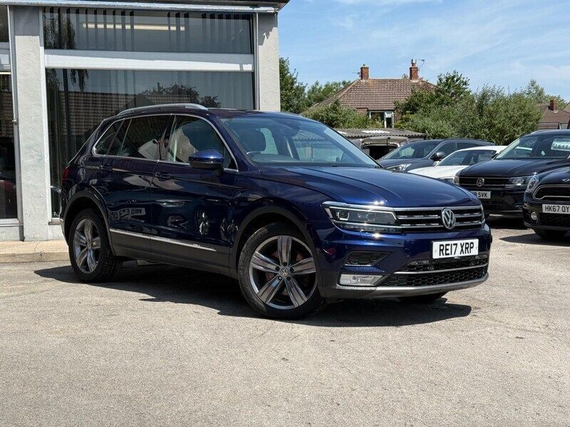 Blue Used 2017 VW Tiguan SEL SUV | £16,495 (Fair price) - Image 1/4