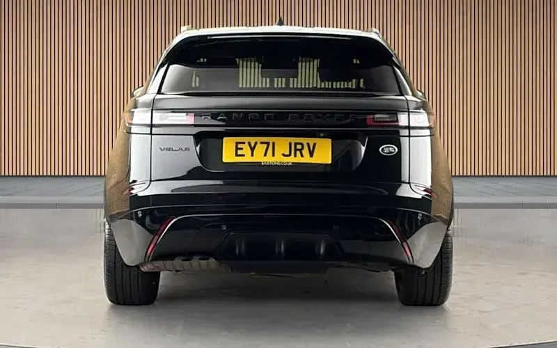 Used Land Rover Range Rover Velar S 204 HP (150 kW) 2021 Black SUV