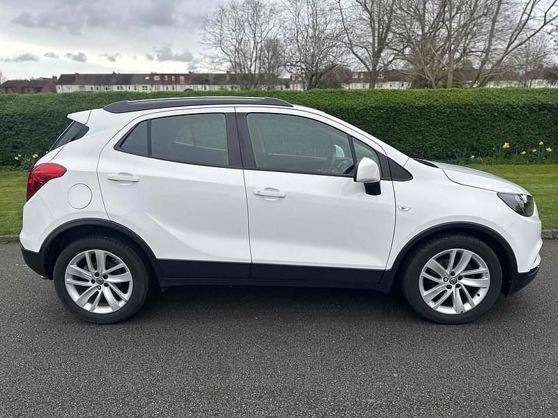 Used Vauxhall Mokka X Design Edition 140 HP (102 kW) 2019 White SUV