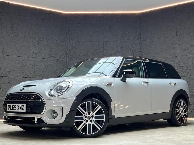 Used Mini Cooper Clubman Exclusive 192 HP (141 kW) 2019 Silver Estate