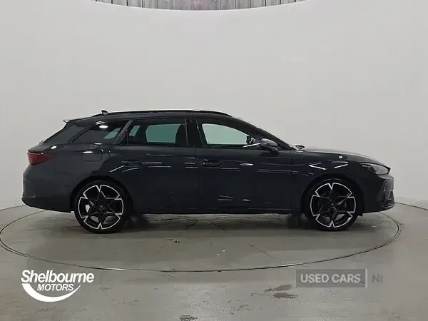 Used Cupra Leon 150 HP (110 kW) 2025 Blue Estate