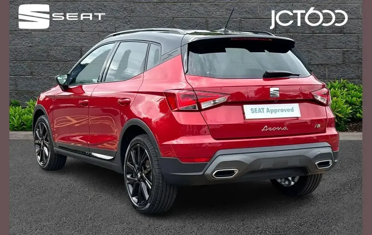 New Seat Arona Black Edition 113 HP (83 kW) 2025 Red SUV