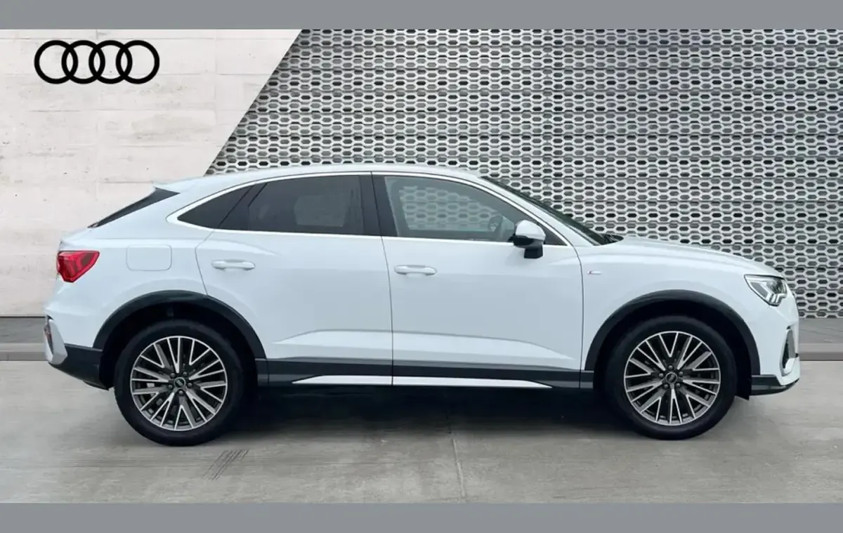 Used Audi Q3 S-Line 150 HP (110 kW) 2025 White SUV