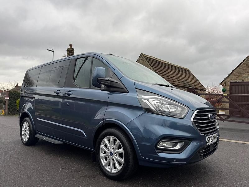 Used Ford Tourneo Titanium 2018 Blue MPV