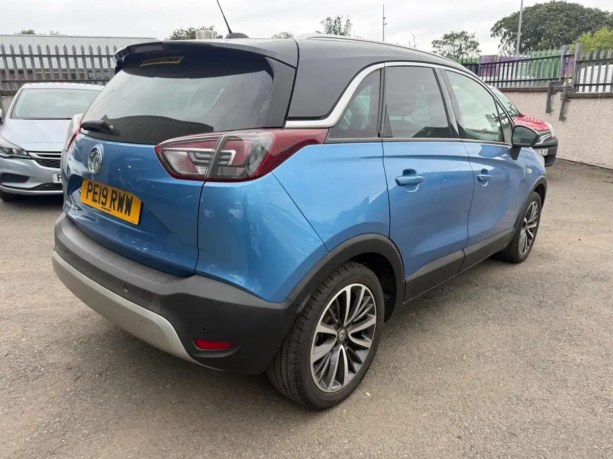 Used Vauxhall Crossland X Elite 81 HP (59 kW) 2019 Blue SUV