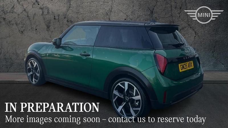 Used Mini Cooper S Hatch 201 HP (147 kW) 2025 Green Hatchback