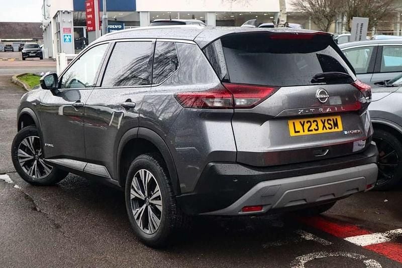 Used Nissan X-Trail N-Connecta 213 HP (156 kW) 2023 Grey SUV