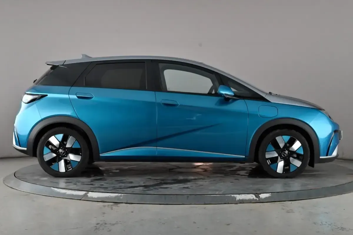 Usado BYD Dolphin Design 150 kW (204 CV) 2024 Azul Utilitario