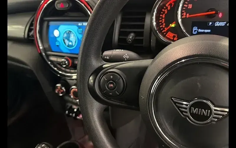 Used Mini Cooper Cabriolet Classic 136 HP (100 kW) 2020 Cabriolet